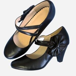 Patent Black Mary Jane Heels w Bow Coquette 50s-Inspired Dollcore Chunky Heel 9